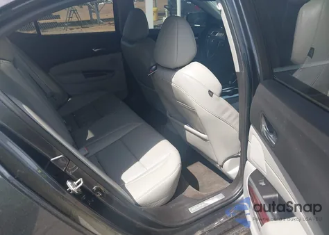 2015 Acura Tlx Tech z USA, uszkodzony, nr VIN 19UUB1F50FA013940